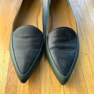 Everlane two-tone Modern Flat 🥿